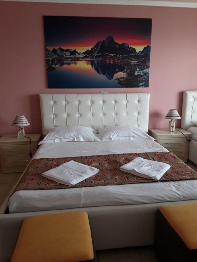 Odhisea Hotel Restaurant Qeparo Zewnętrze zdjęcie