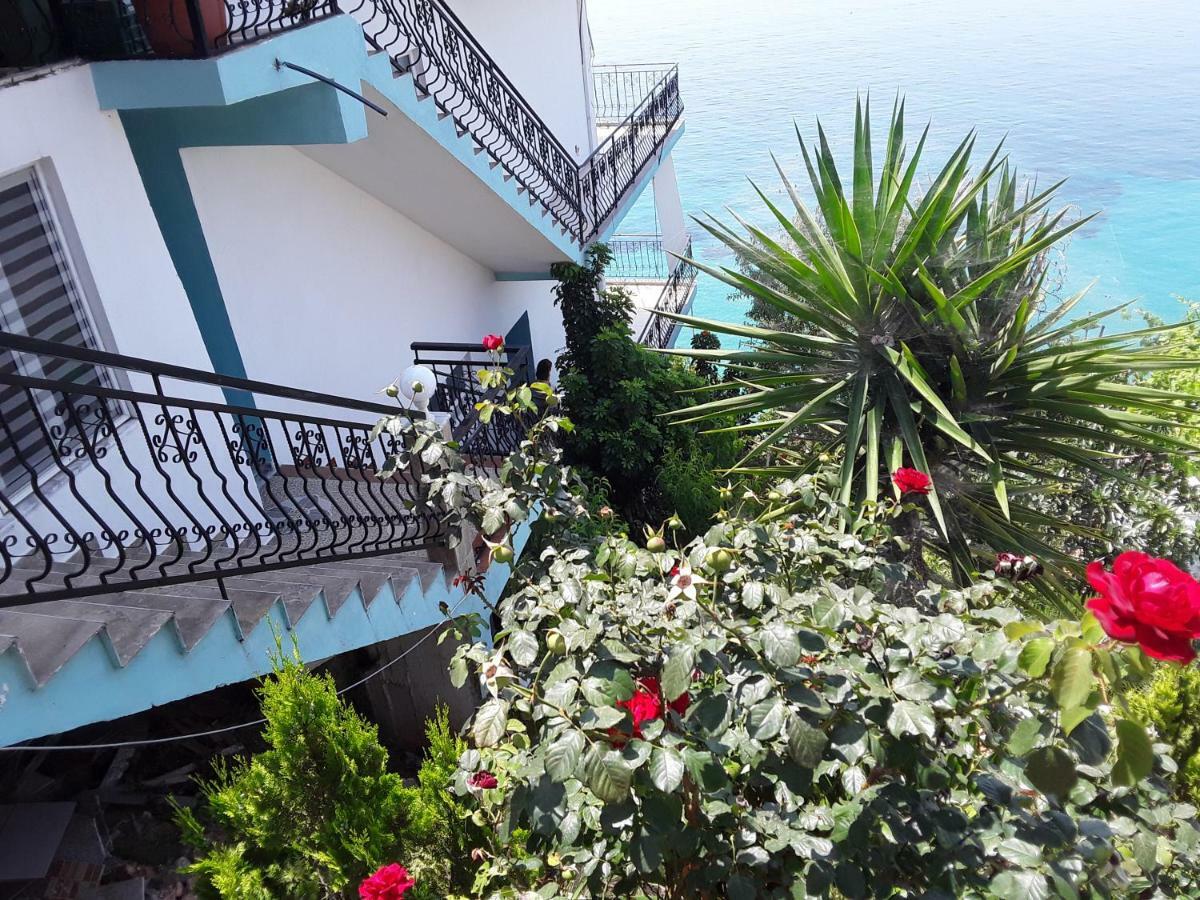 Odhisea Hotel Restaurant Qeparo Zewnętrze zdjęcie